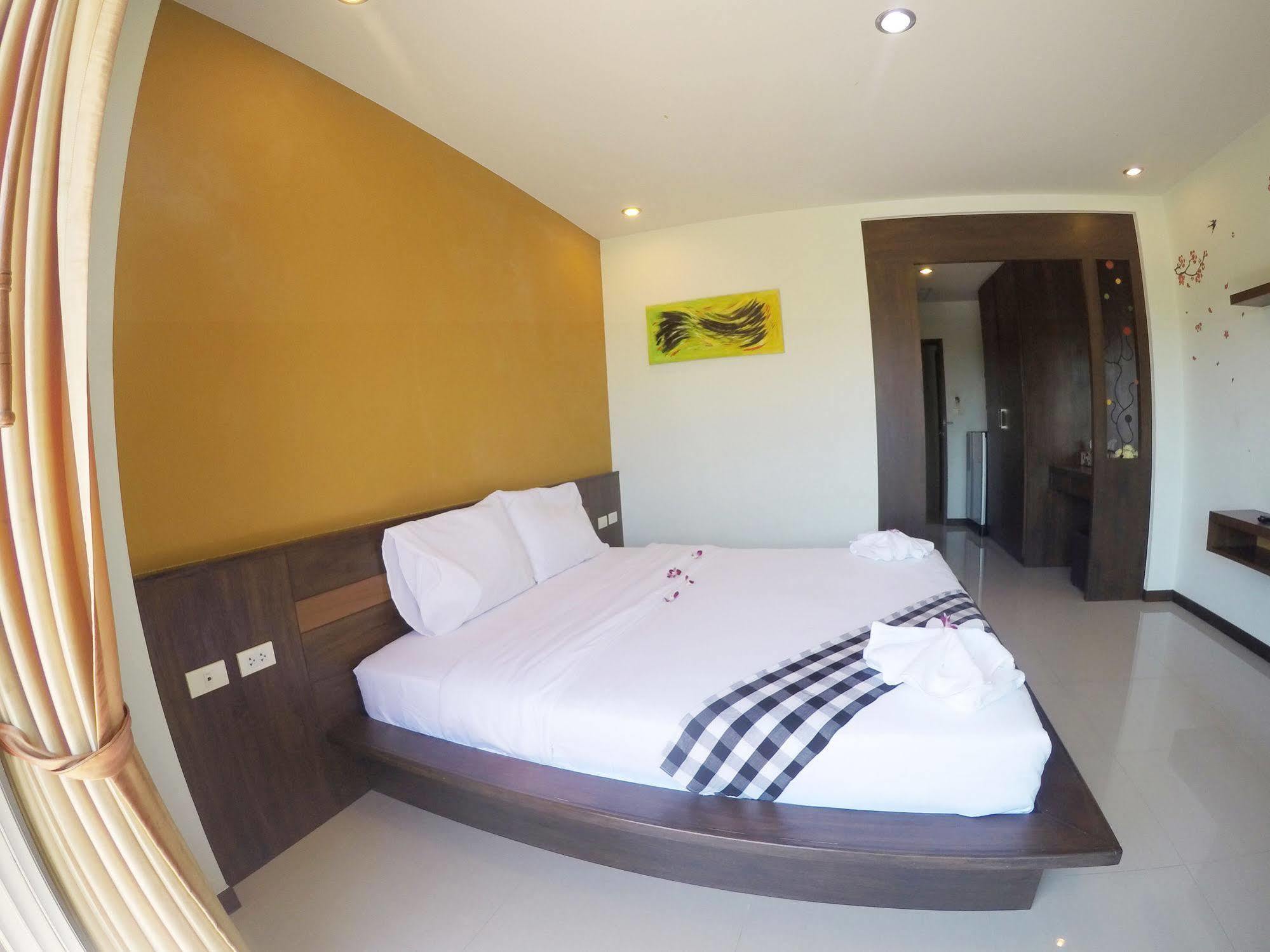 Benjamas Place Rawai Luaran gambar